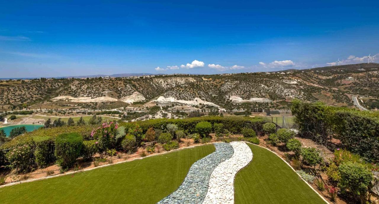 Fantastic Junior Villa Cz02 Salamis With Gorgeous Views, Aphrodite Hills Куклия Экстерьер фото