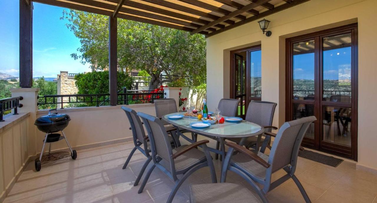 Fantastic Junior Villa Cz02 Salamis With Gorgeous Views, Aphrodite Hills Куклия Экстерьер фото