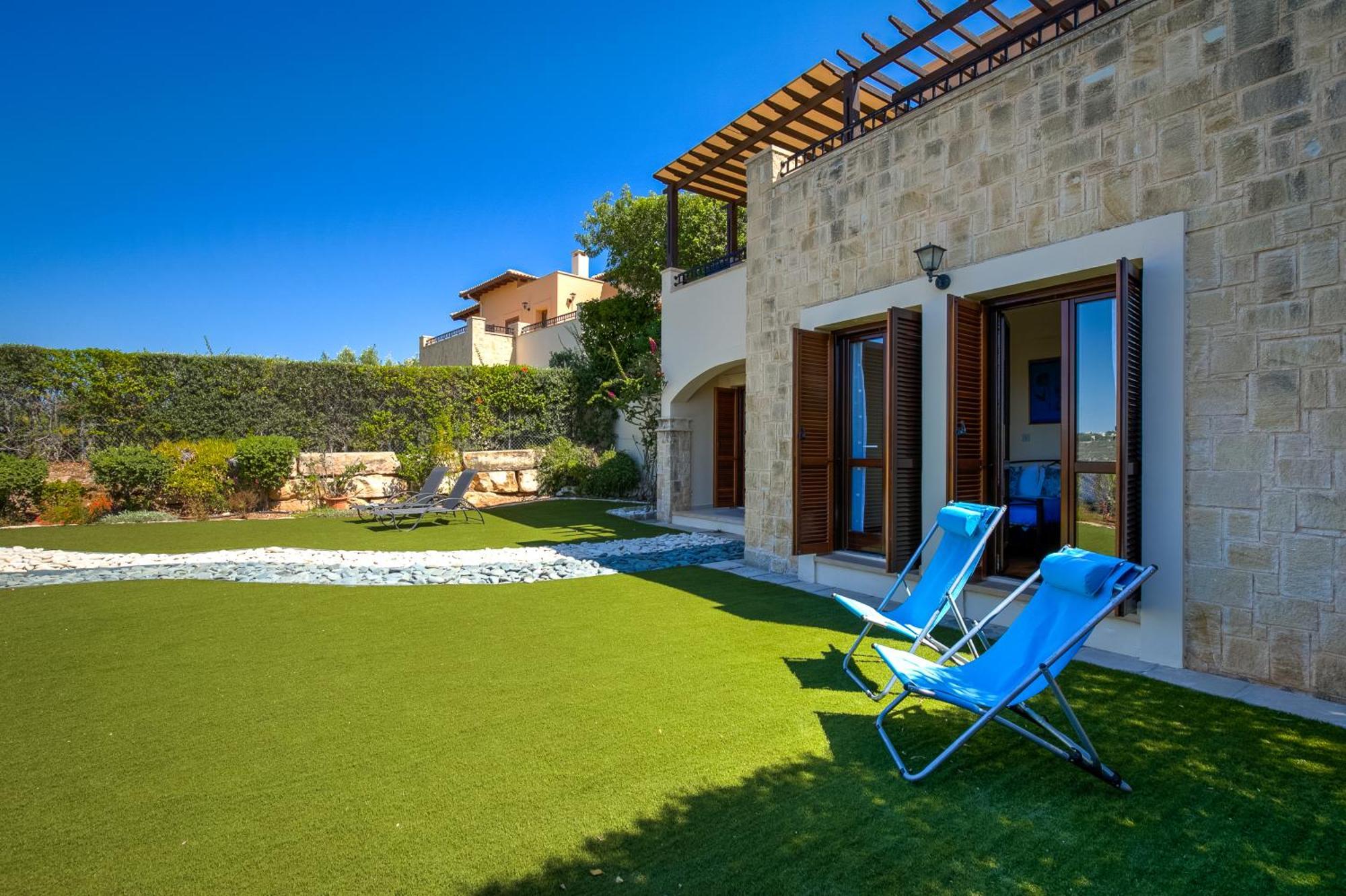 Fantastic Junior Villa Cz02 Salamis With Gorgeous Views, Aphrodite Hills Куклия Экстерьер фото