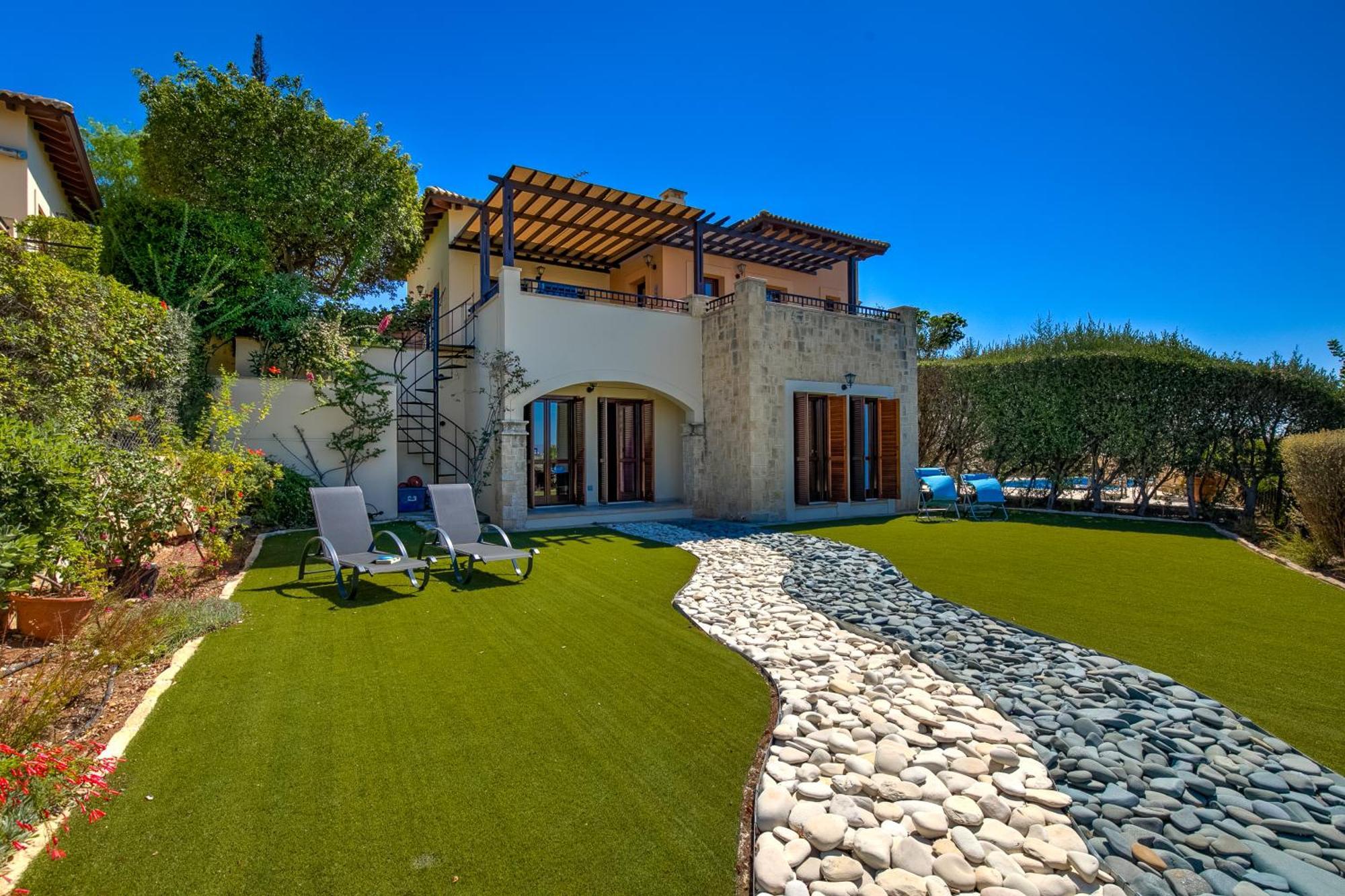 Fantastic Junior Villa Cz02 Salamis With Gorgeous Views, Aphrodite Hills Куклия Экстерьер фото
